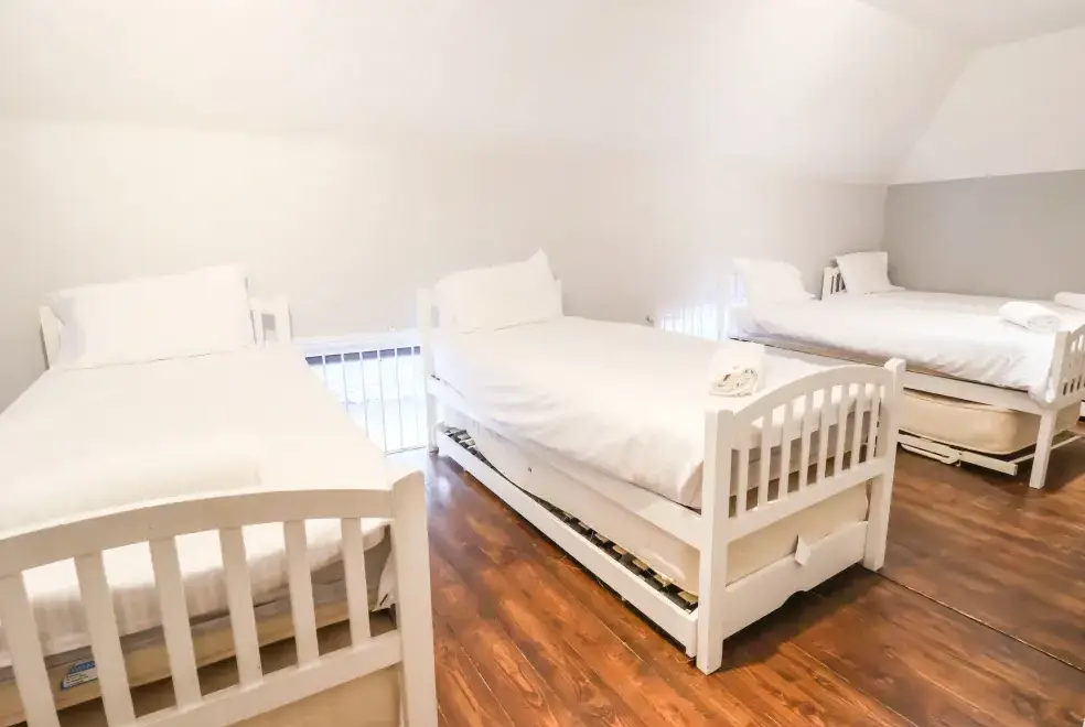 Bedroom at Mountain View House