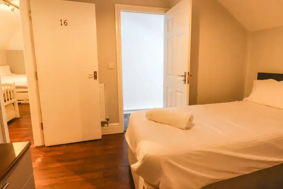 Bedroom at Mountain View House