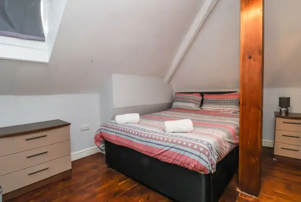 Bedroom at Mountain View House