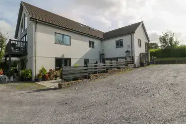 Nant-yr-Rhedyn, Red Wharf Bay, Anglesey