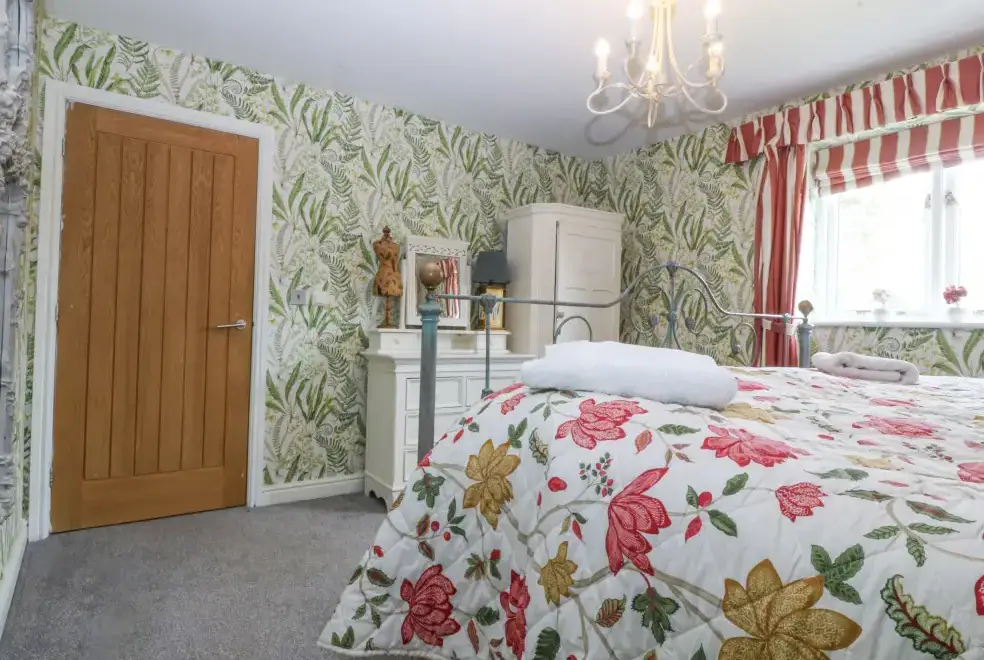 Bedroom at Nant-yr-Rhedyn