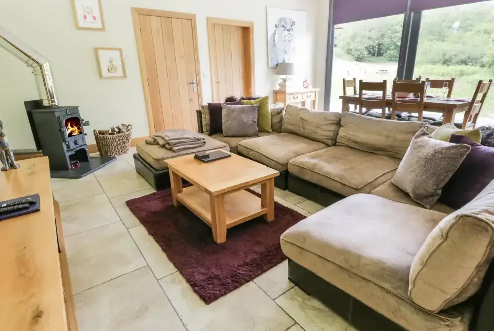 Lounge at Neddy Cut Lodge