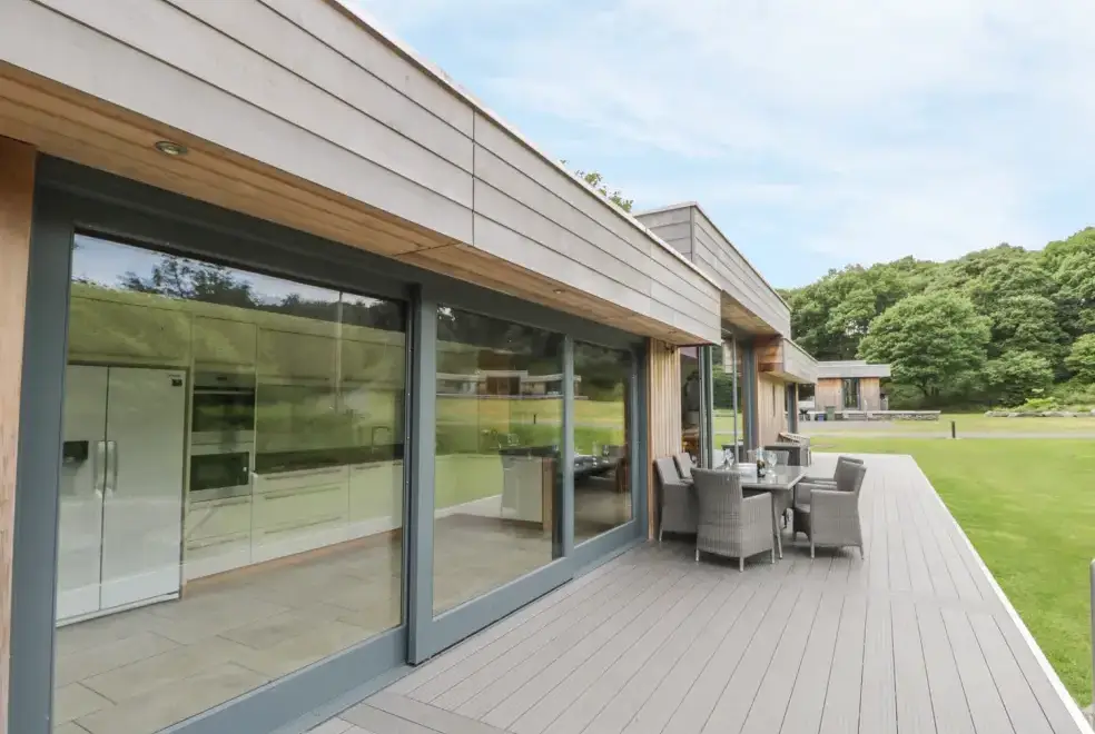 Decked area at Neddy Cut Lodge