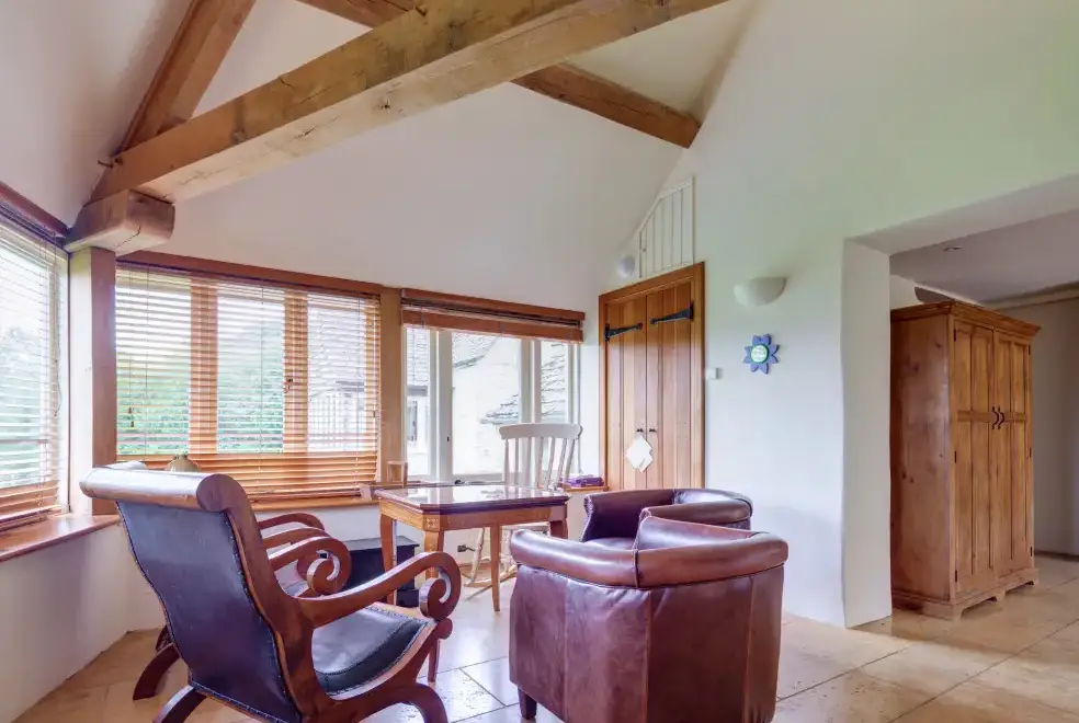 Lounge at New Yatt Farm