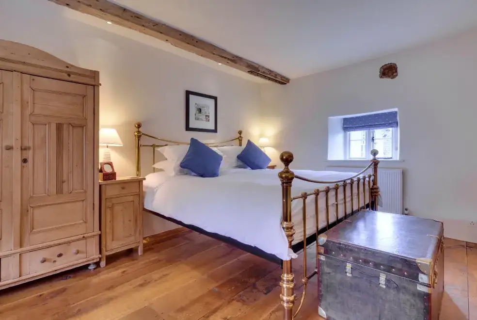 Bedroom at New Yatt Farm