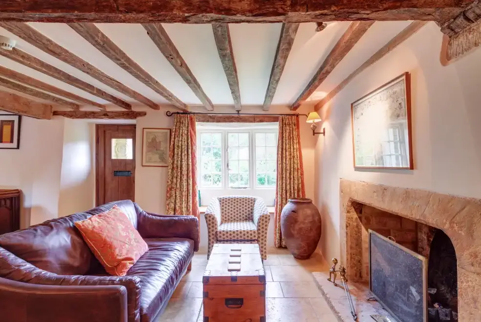 Lounge at New Yatt Farm