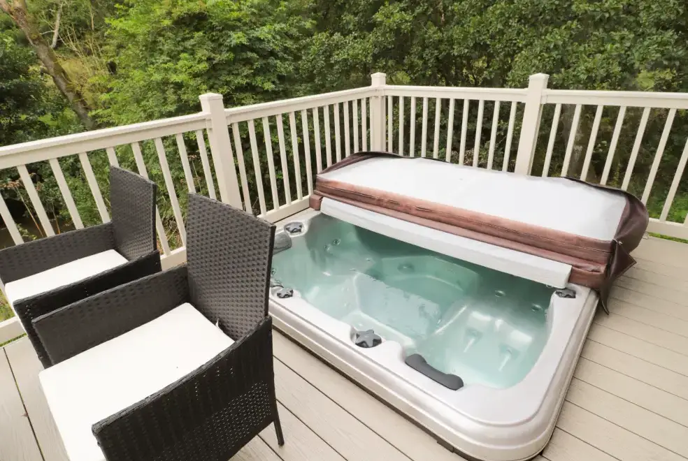 Private Hot Tub at Number 43 Burnside Lodge