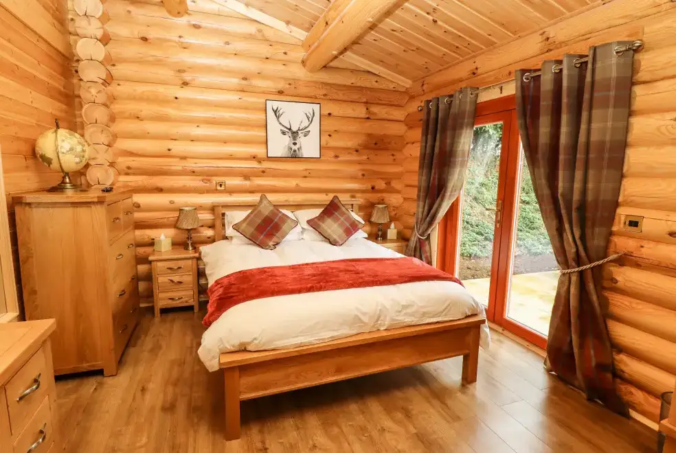 Bedroom at Oak Lodge