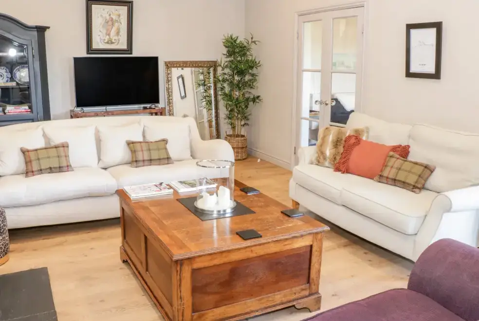 Lounge at Oakwood Rural Cottage, North Wales