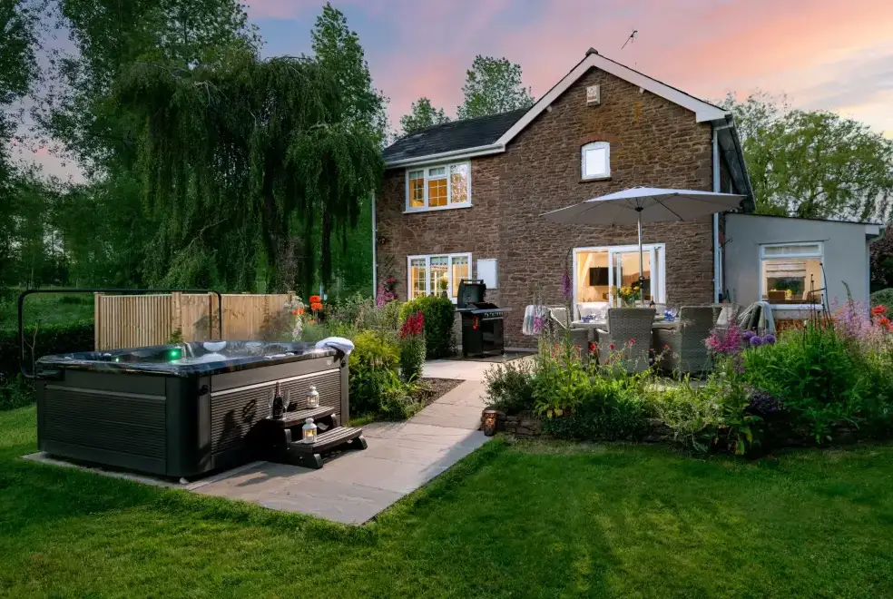 Private Hot Tub at Old Barn House, Hereford