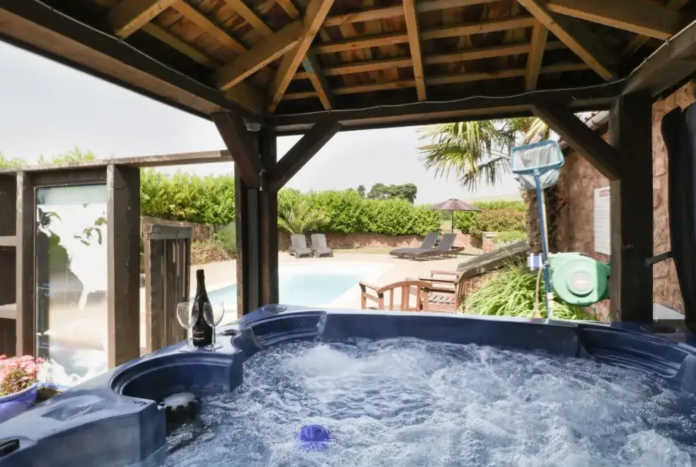 Private Hot Tub at Old Byres