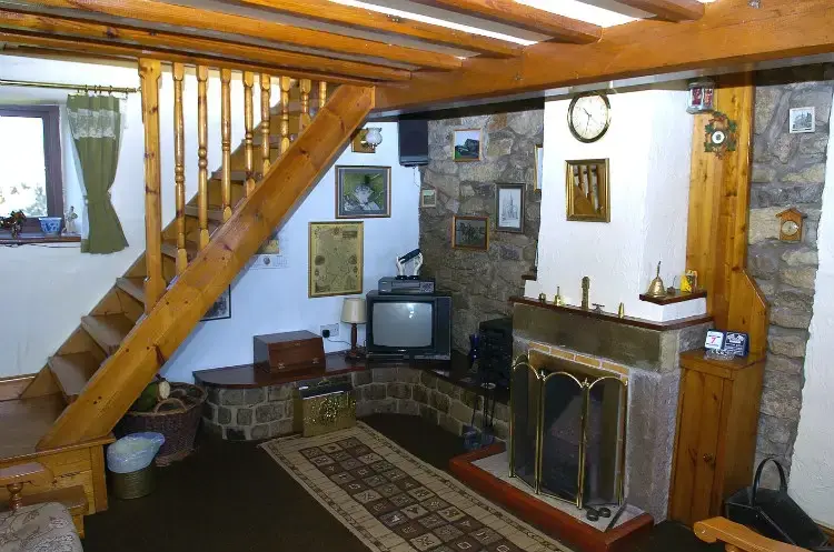 Lounge at Old Coach House