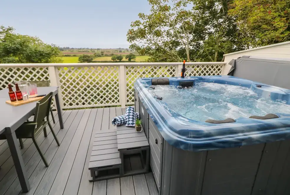 Private Hot Tub at Old Shop Cottage