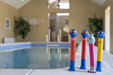 Oliver's Mill with shared Indoor Pool, Sports Court & Play Area