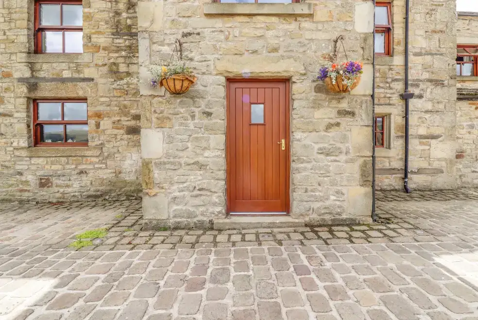 Orcaber Farmhouse, from the outside