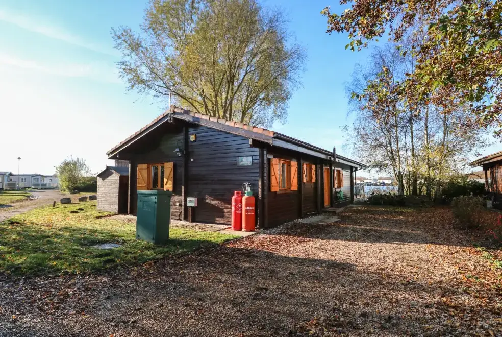 Osprey Lodge, from the outside