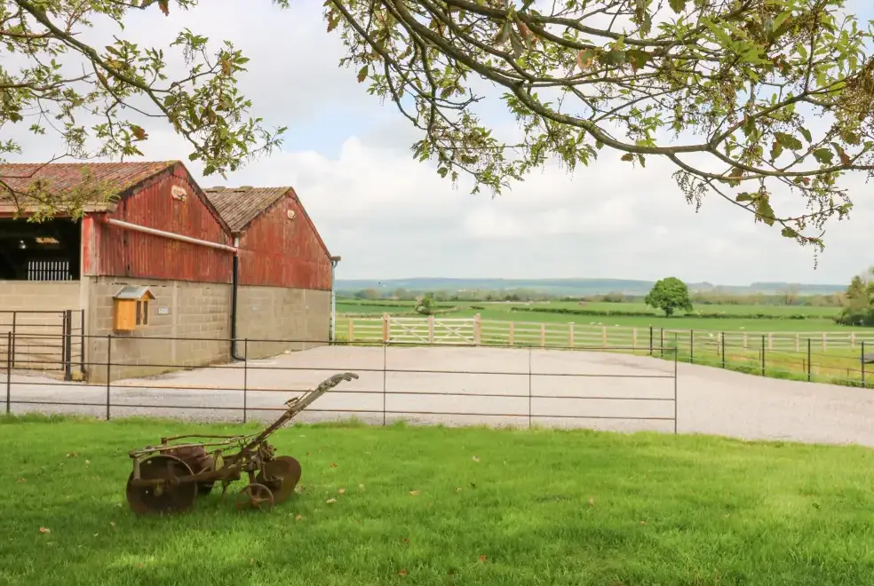 Countryside near Otters Holt