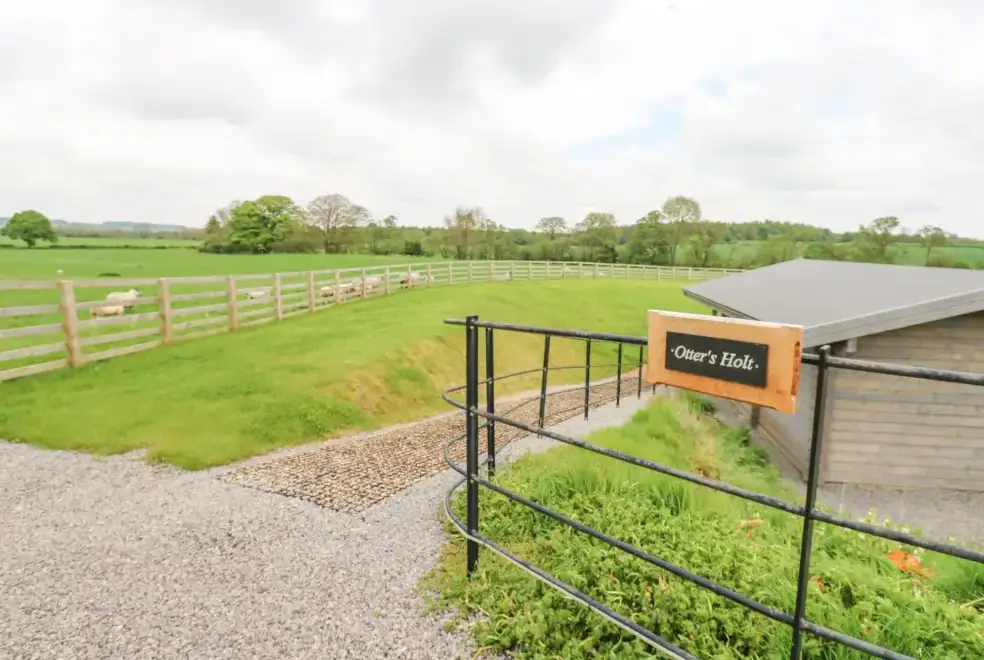 Countryside views at Otters Holt