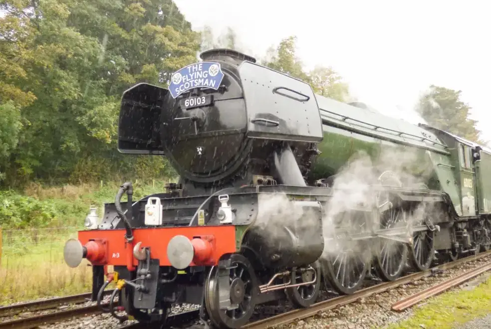 Surrounding area near Over The Arch Retreat