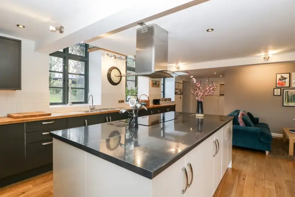 Kitchen/diner at Owl Barn