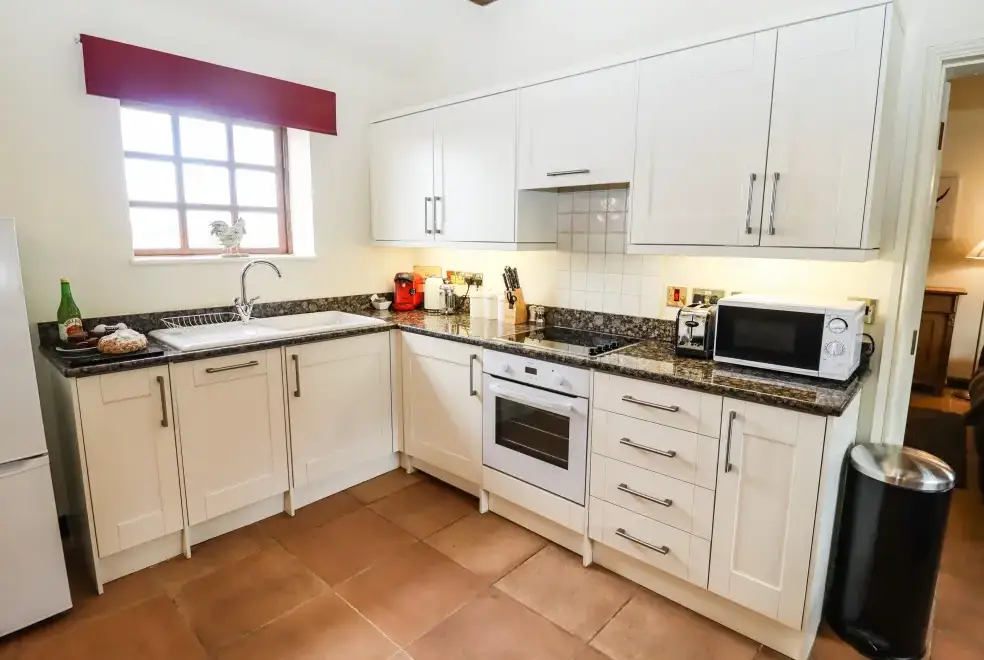 Well equipped kitchen at Parlour Rural Retreat near the Malvern Hills and Cotswolds