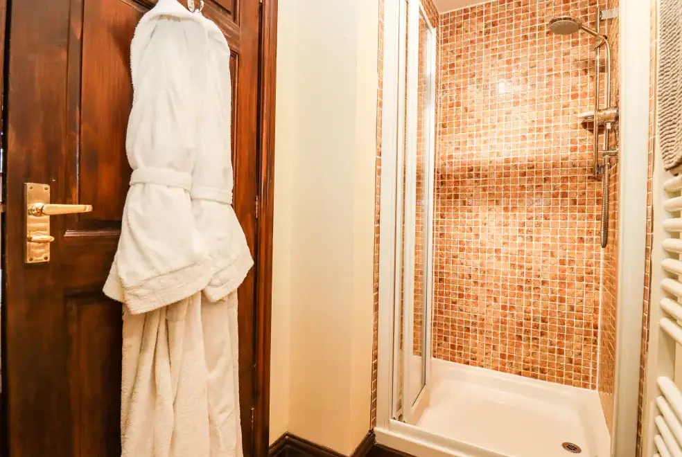Shower room at Parlour Rural Retreat near the Malvern Hills and Cotswolds