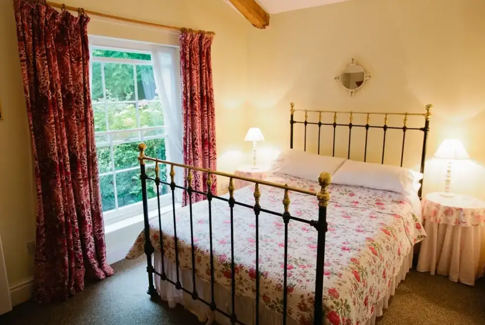 Bedroom at Parnacott