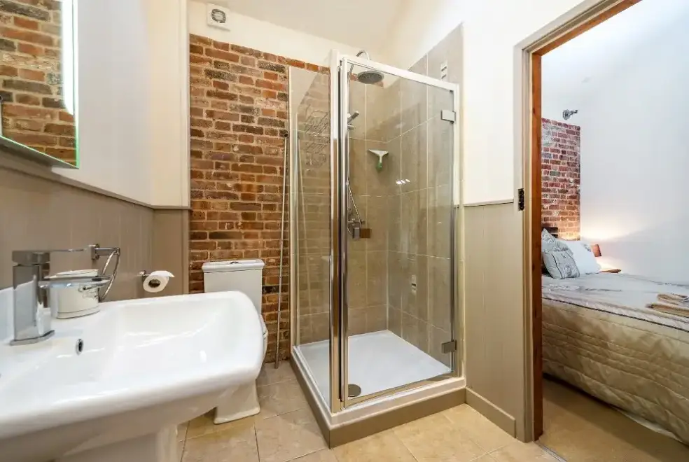 Shower room at Partridge