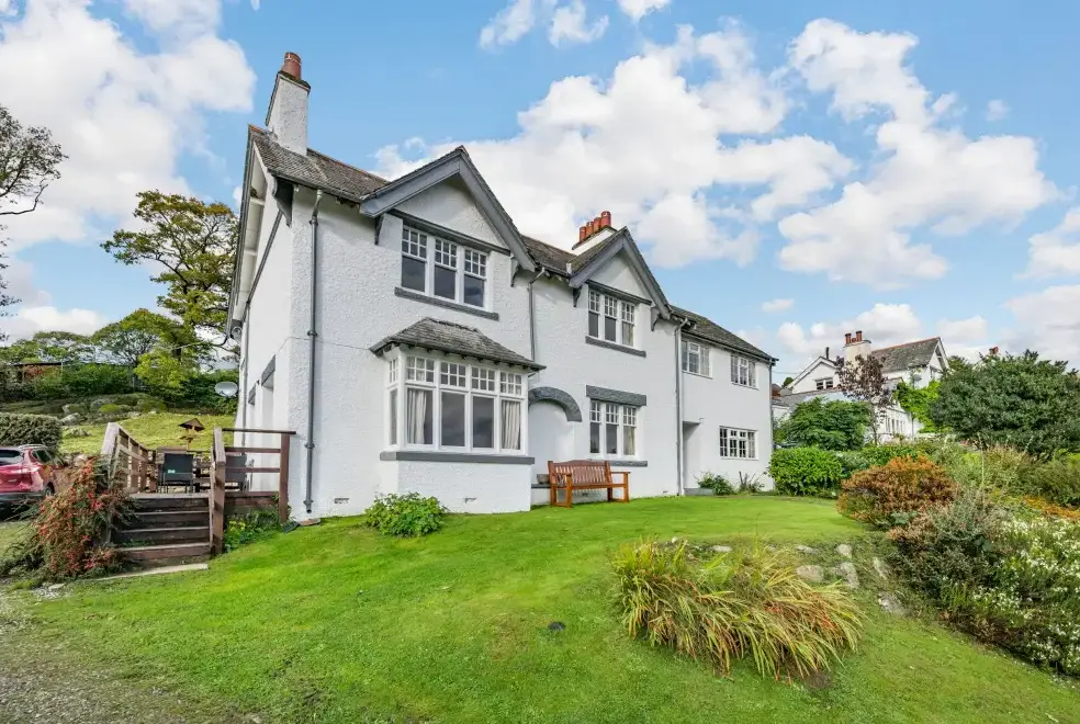 Peel Place Noddle, from the outside