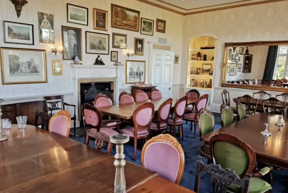 Dining room at Pencraig Court