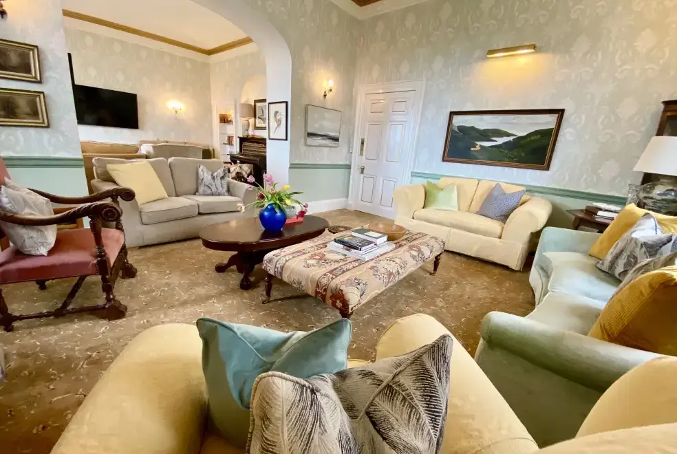 Lounge at Pencraig Court