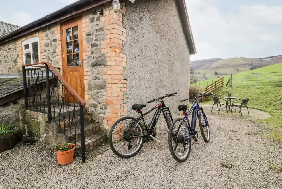 Good cycling routes near Peniarth