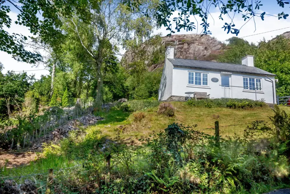 Penlan, from the outside