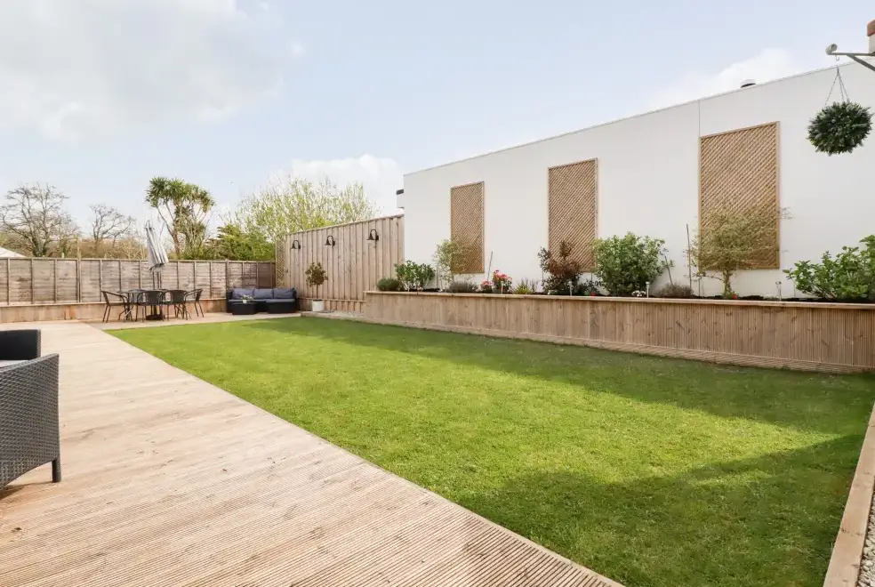 Enclosed garden at Penn-An-Vownder Holiday Bungalow