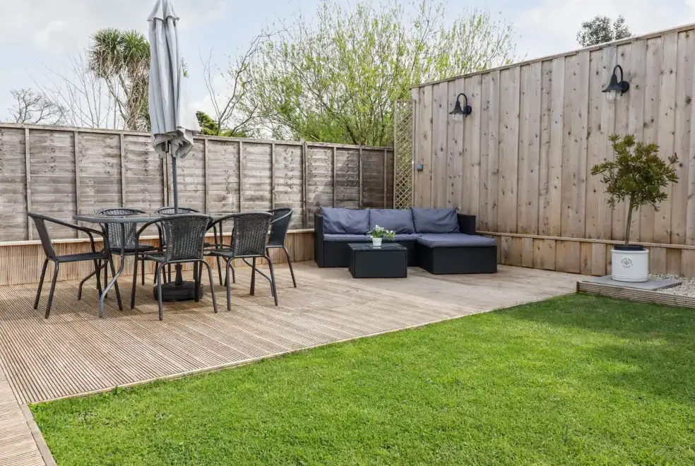 Decked area at Penn-An-Vownder Holiday Bungalow
