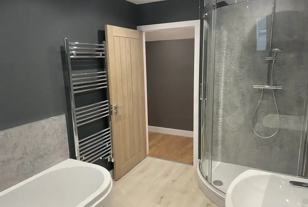 Ensuite bathroom at Pennant Uchaf