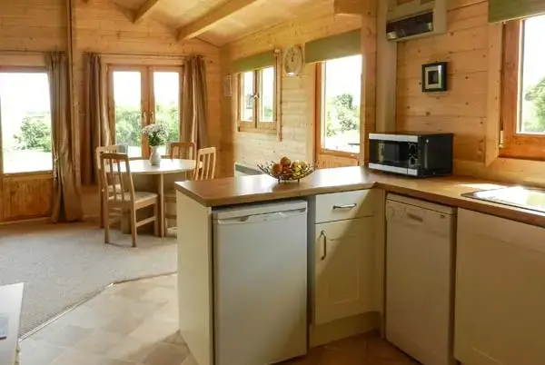 Kitchen/diner at Pennylands Willow Lodge