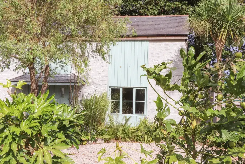 Penpoll, from the outside