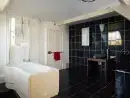 Family bathroom at Penty Parc - thumbnail photo