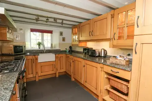 Farmhouse style kitchen at Penuwch Fach, Ceredigion