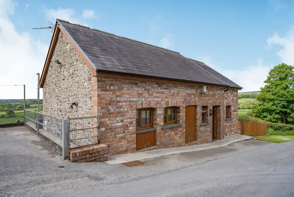 Penybanc Farm Barn, from the outside