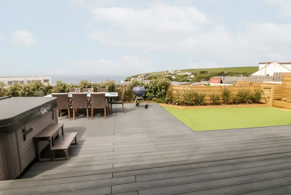 Decked area at Pepperpots