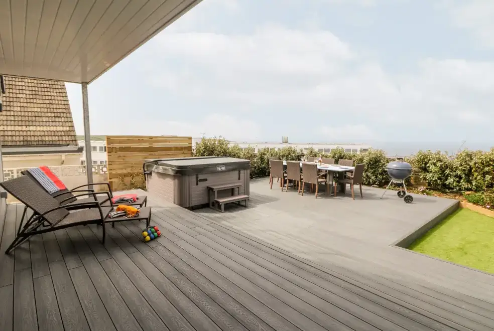 Decked area at Pepperpots