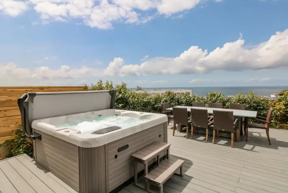 Private Hot Tub at Pepperpots
