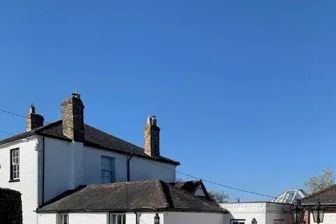 Petite Fleur, from the outside