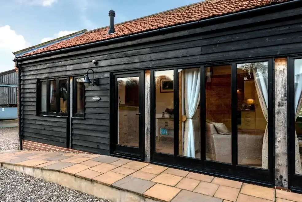 Pheasant, from the outside