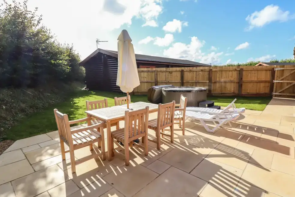 Patio area at Pine Lodge