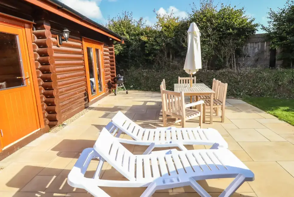 Patio area at Pine Lodge