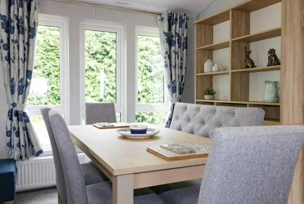 Dining room at Pinehurst Lodge