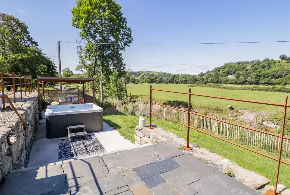  at Plas Glan Yr Afon